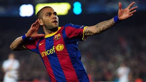 锦标赛中期的最大误区：把生存当成唯一目标（锦标赛中期的关键误区：将生存视为唯一追求）